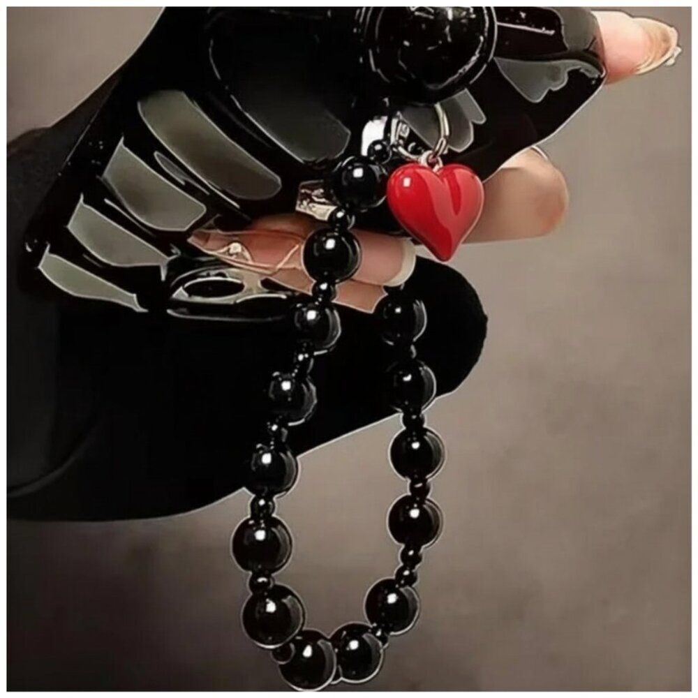Phone Case Lanyard Red Heart Phone Chain Wrist Strap Black Beads Keyring Plastic - Picture 3 of 3